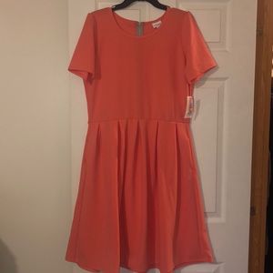 NWT LulaRoe Amelia